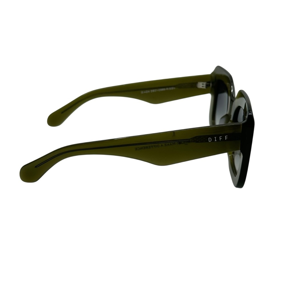 Diff Eyewear Giada Sunglasses Rectangle Chunky Ol… - image 3